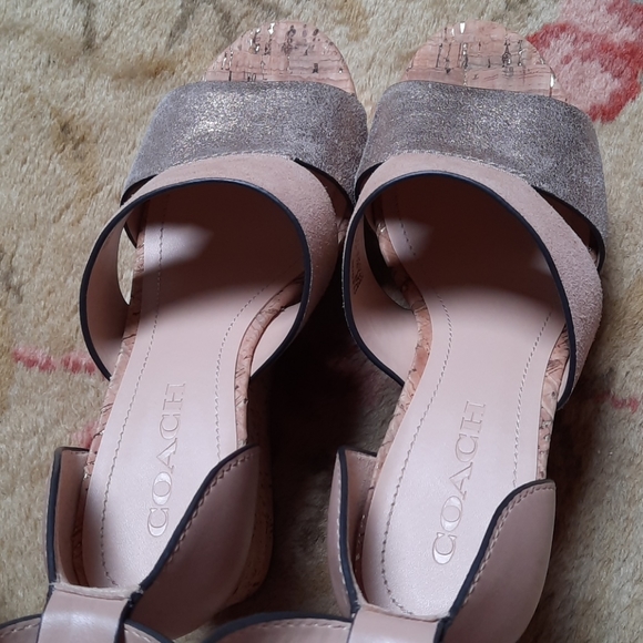 COACH beige platform sandals - Picture 7 of 9
